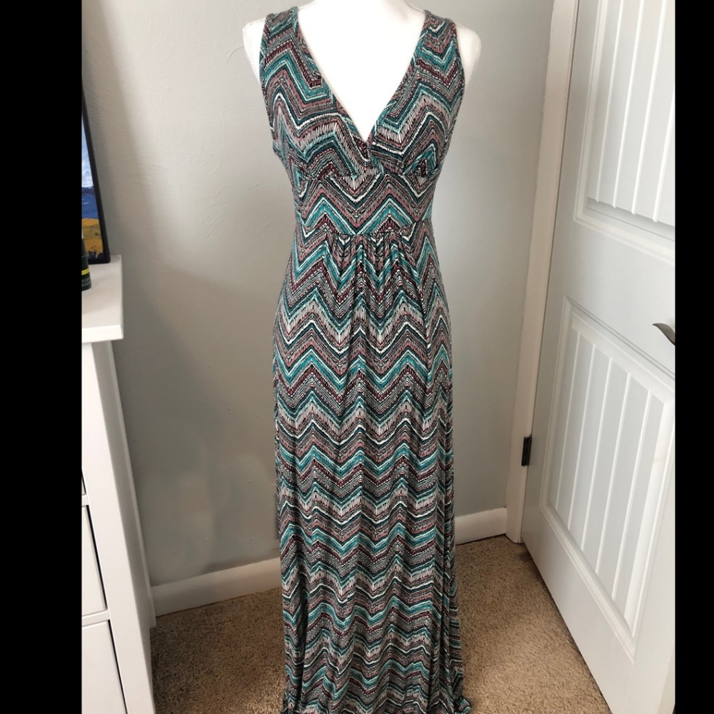 Loveappella Maxi Dress